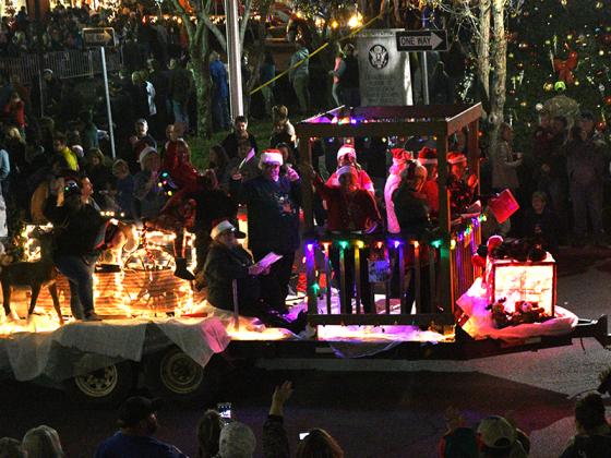 Scenes from Light Up Ellijay