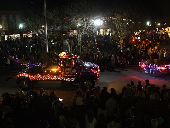 Scenes from Light Up Ellijay