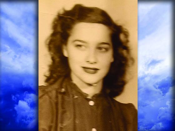 Mrs. Ruth Searcy Helton