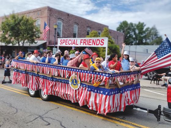 The Ellijay Lions Club Special Friends are always a parade hit. (Photo by Mark Millican)