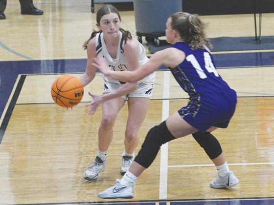 Clear Creek’s Kristena Baily (above) and Mak Taylor (below) were the Lady Cats’ high-point scorers of last week with 19 and 31 points, respectively, versus Lumpkin and Pickens.