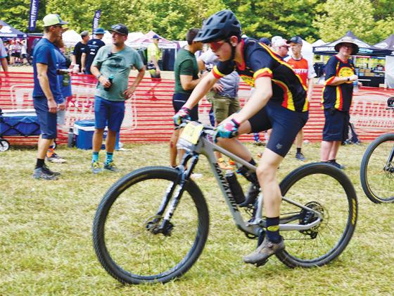 Team Cartecay sophomore Calvin Bash races to a second place finish at Allatoona Creek Park.