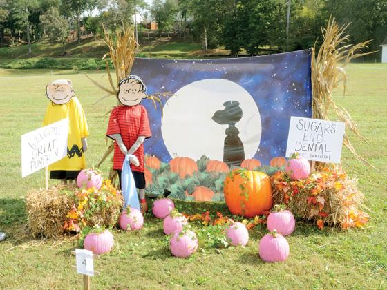 Linus and Charlie Brown wait for the Great Pumpkin with the the help of Sugars End Dental.