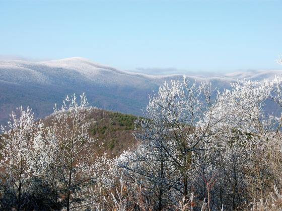 Snow-dusted mountains seen from an overlook at Fort Mountain State Park. (Photo by Whitney Sherrill)