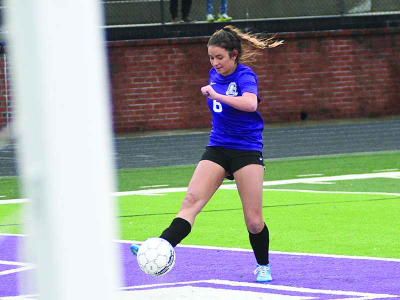 Lady Cat Naomi Coombs fires a shot at the far post for her first goal of the week versus North Murray last Wednesday.